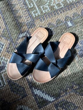 Dolce Vita Derby - Women’s Black Crisscross Slide Sandals